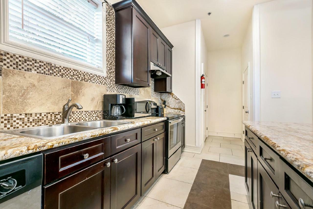 Modern, Spacious Condos With Luxury Amenities New Orleans Exterior photo