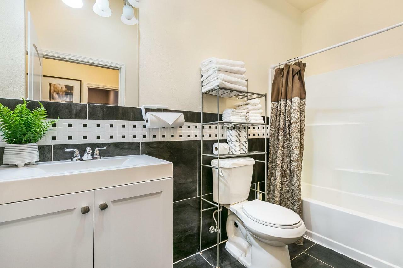 Modern, Spacious Condos With Luxury Amenities New Orleans Exterior photo