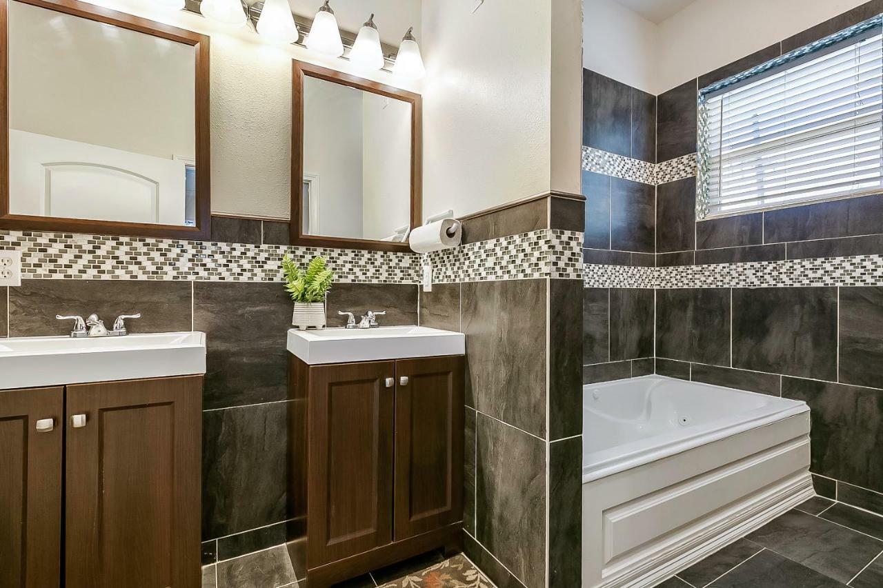 Modern, Spacious Condos With Luxury Amenities New Orleans Exterior photo